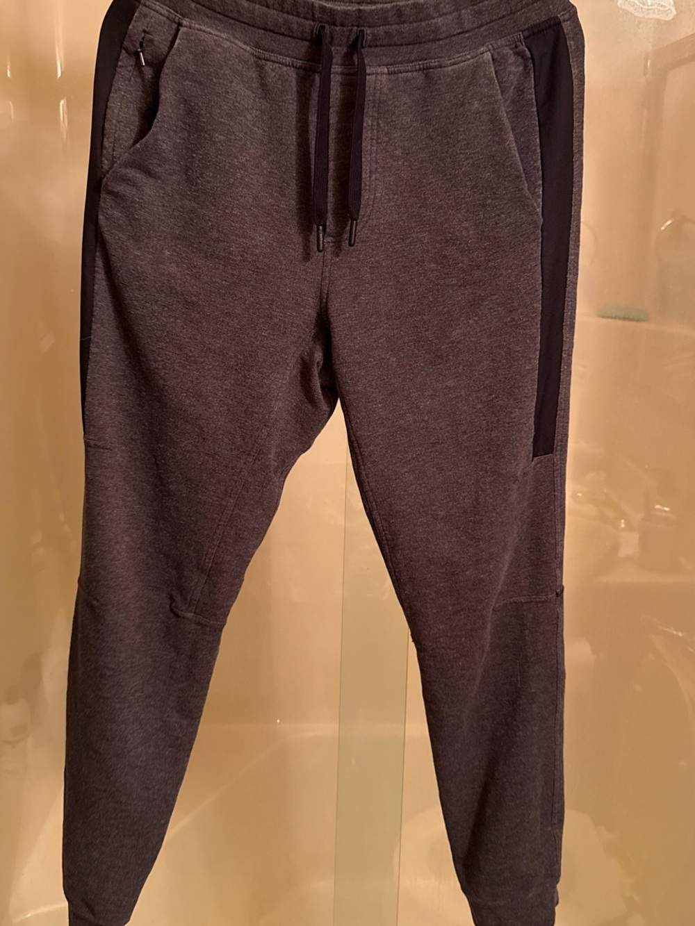 lululemon athletica Men's Dark Charcoal Joggers with Side Panels
